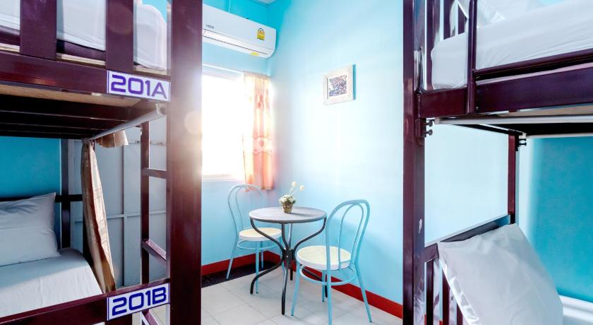 Image of Bunk Bed in Male Dormitory Room 5