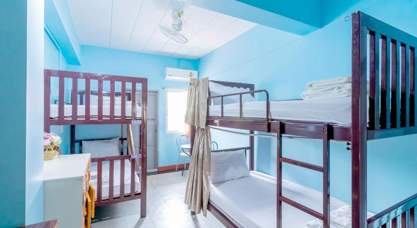 Image of Bunk Bed in Male Dormitory Room 8
