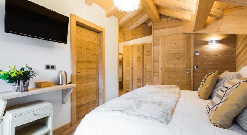 Image of Comfort Quadruple Room 4
