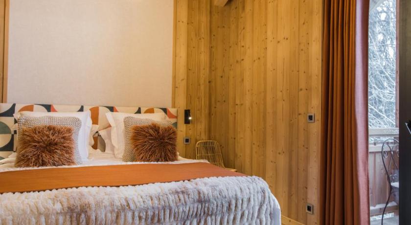 Image of Ressachaux-Double-Supérieure-SDB privée avec douche-Vue sur Montagne 4