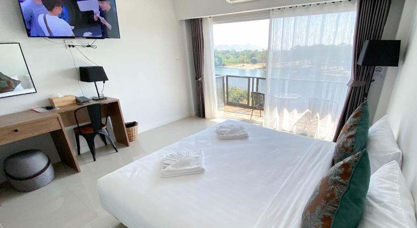 รูปของดีลักซ์ เตียงคิงไซส์ วิวแม่น้ำ (Deluxe King River View) 8