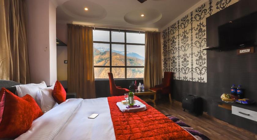 Hotel Holiday Hill