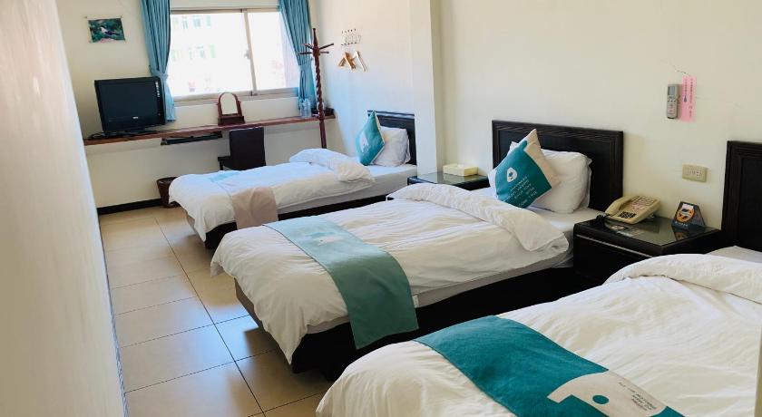 Image of Triple Room 1