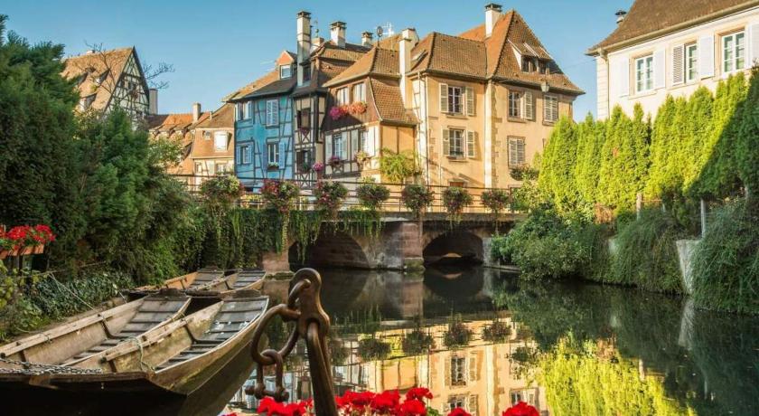 La Ferte-Milon Hotel Au Vieux Moulin 2-Star Hotel exterior