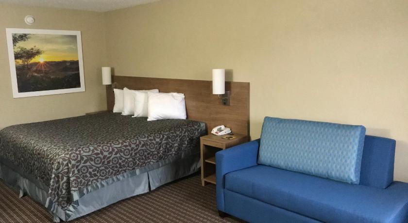 Days Inn by Wyndham Lexington