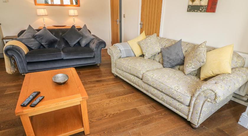 Woodbine Cottage photo