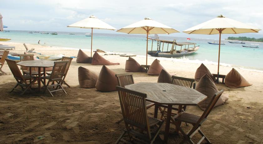 Gili Smile Bungalow - image 6