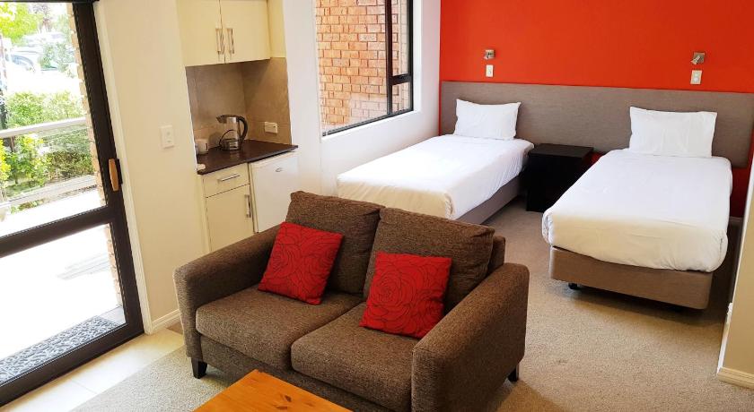 Image of 2 Bedroom Townhouse 10