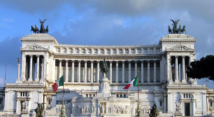 Colosseum lovely apartament - image 4