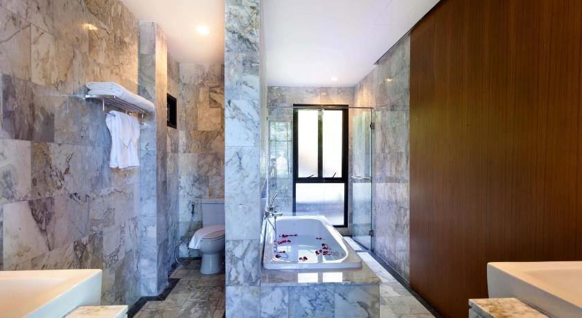 Image of Executive Deluxe Garden View 7