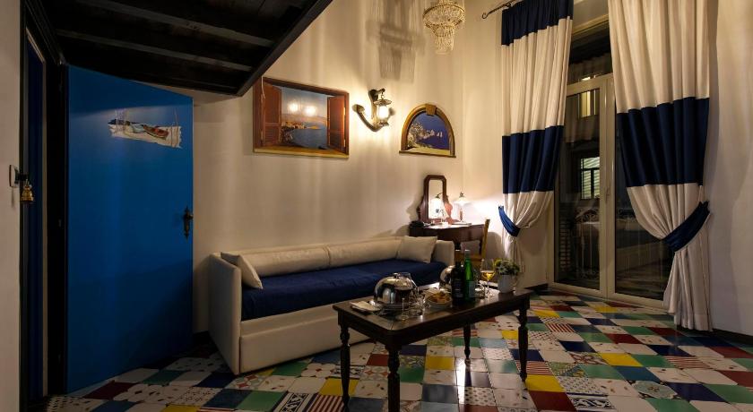 Image of Junior Suite 6
