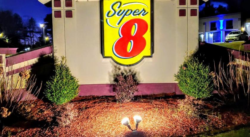 Super 8 By Wyndham West Greenwich/Providence