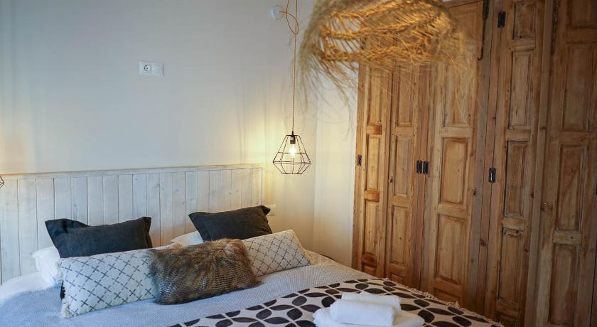 Ronda Center Apartments with Pool