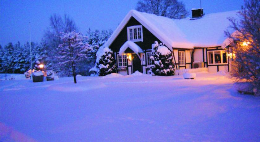 キレベリ Villa Luna Breakfast Hotel 3つ星 ホテル 外観