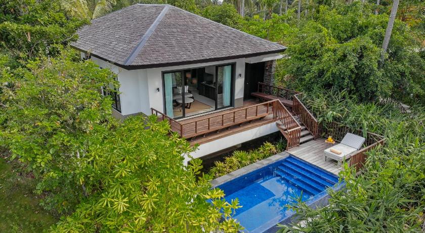 Image of One Bedroom Deluxe Sea View Villa 8