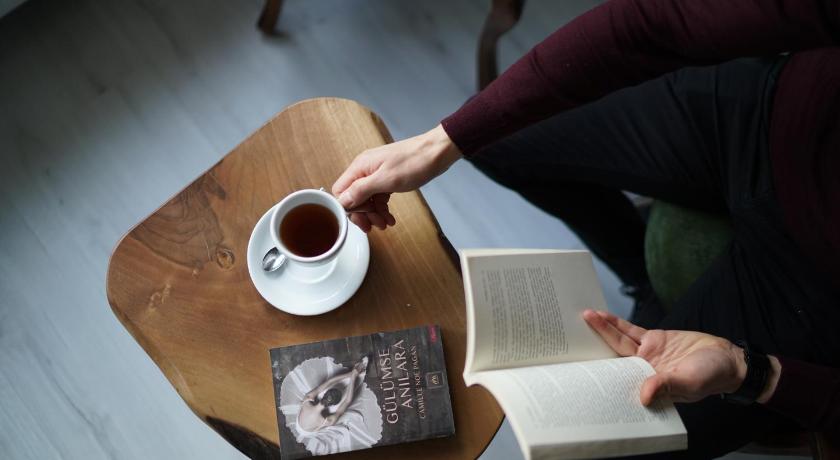 PANDAN KARAKOY SUİT - image 4