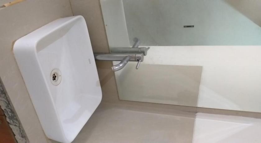 Intan Hotel by MyHome Hospitality