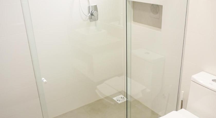 Image of Deluxe Double Studio 8