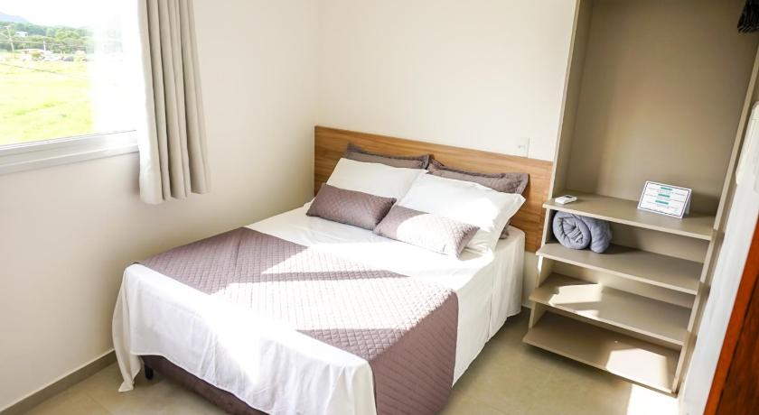 Image of One-Bedroom Apartment 13