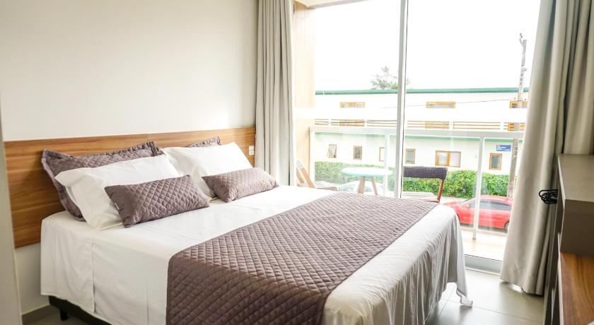 Image of Deluxe Double Room with Balcony 3
