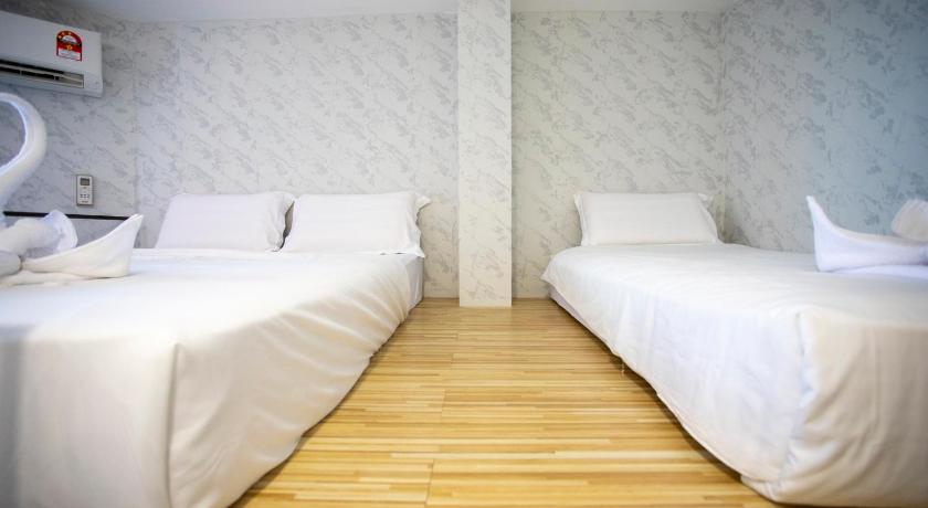 Kota Kinabalu Lazy Cat Home 2-Star Hotel pool