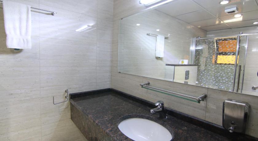 Qaser Al-Sultan Hotel Suites photo