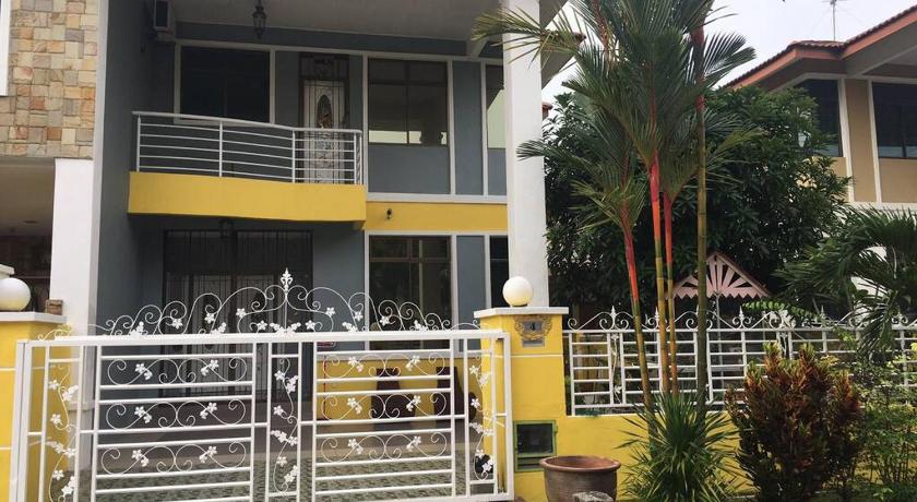 Pasir Gudang Marissa Homestay — Hotel in Johor Bahru
