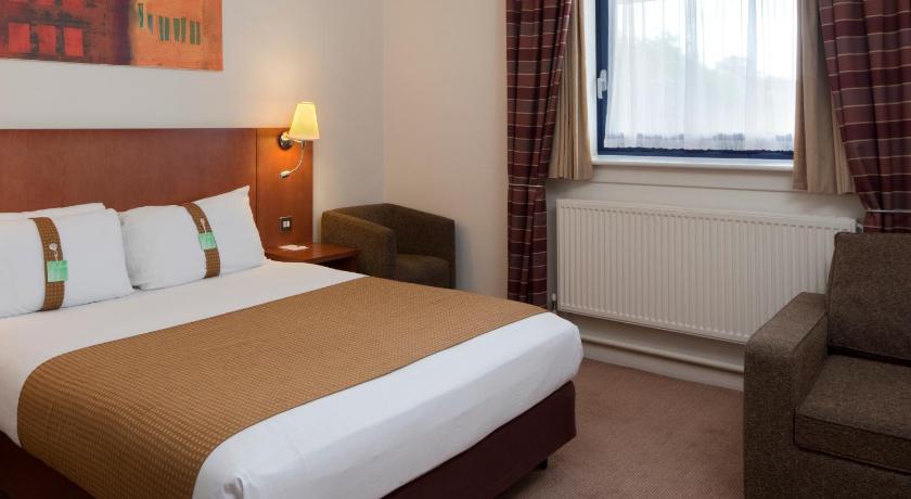 Holiday Inn Luton South - M1 Junction 9