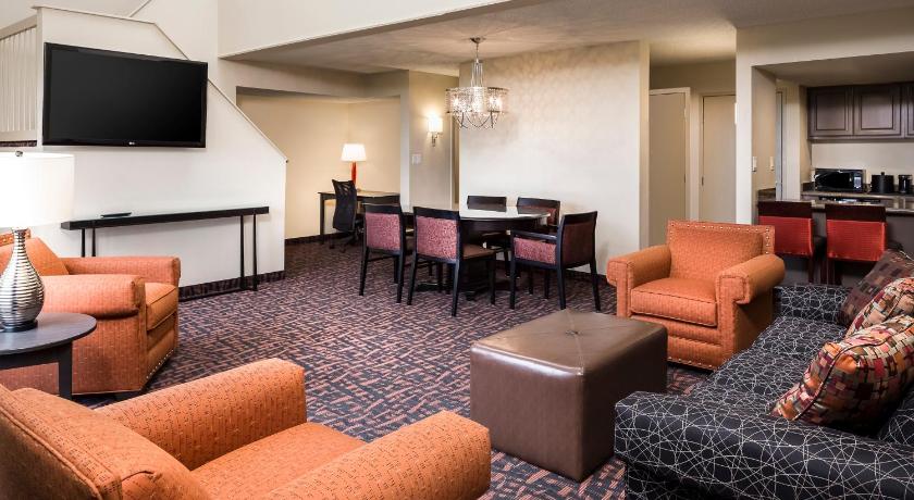 Holiday Inn Wichita East I-35