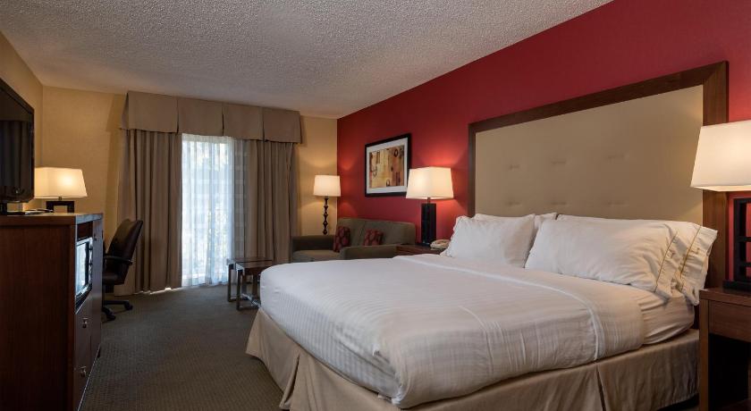 Holiday Inn Express San Diego - Rancho Bernardo