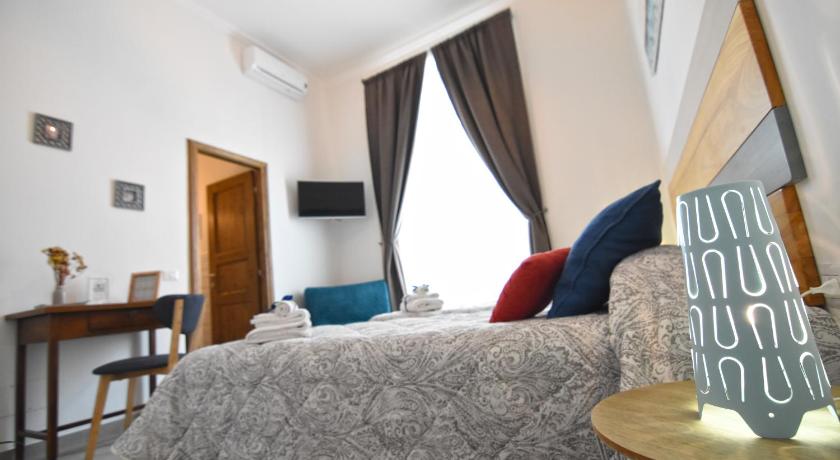 Image of Deluxe Family Room 5