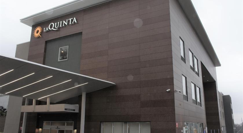 La Quinta Inn & Suites by Wyndham Oxford