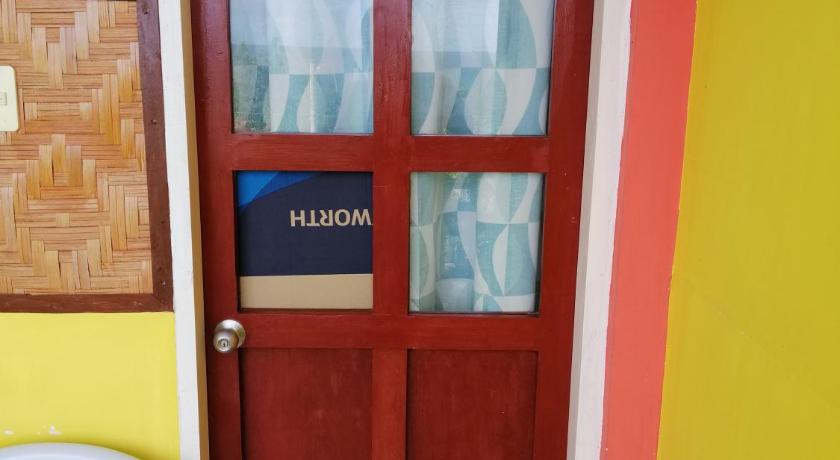 Image of Deluxe Triple Room with Sea View 11