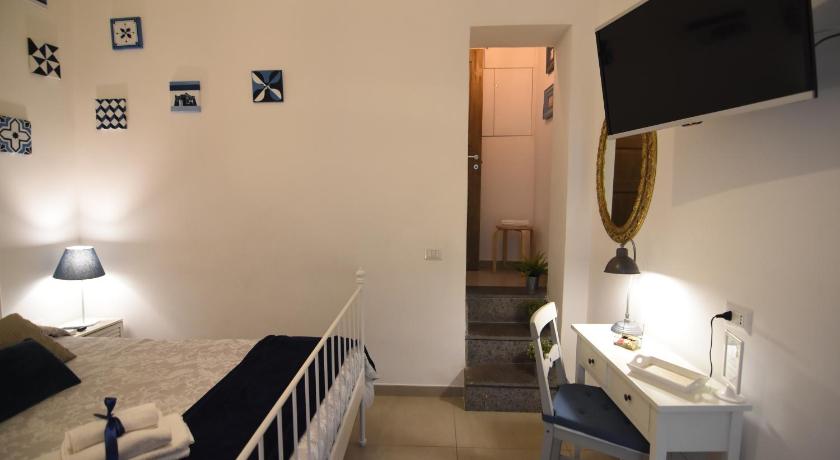 Image of Standard Double Room 14