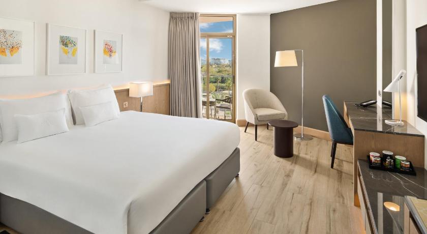 Image of Resort View Room 1