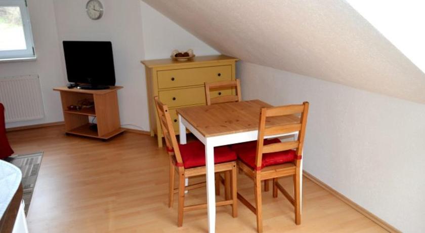 Image of One-Bedroom Apartment 5