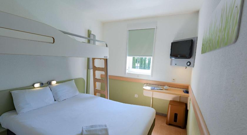 ibis budget Orange Centre