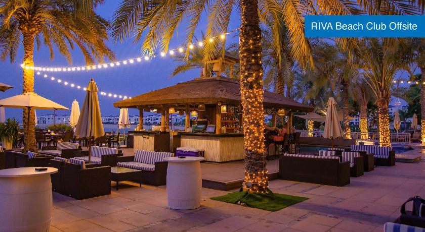 Movenpick Hotel Jumeirah Lakes Towers - image 14