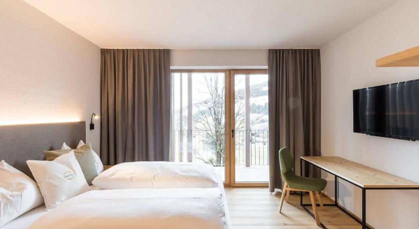 Image of Small Double Room 0