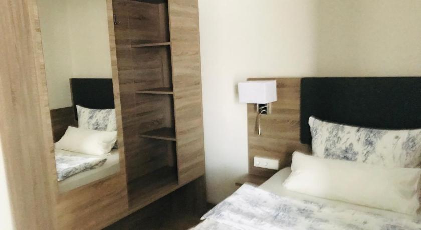 Hotel Langhans photo