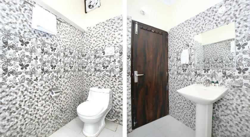 OYO 9593 Hotel J S Regency