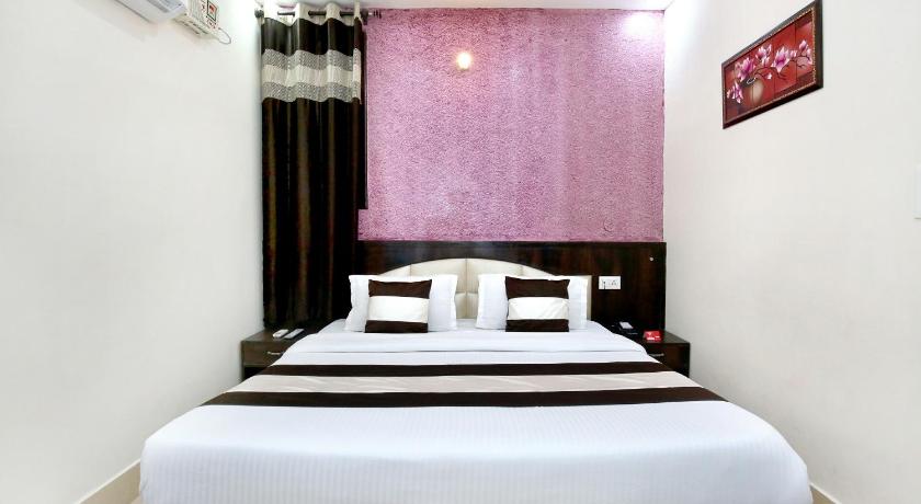 OYO 9593 Hotel J S Regency