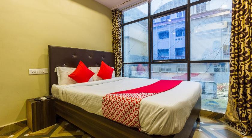 OYO 41665 Hotel Grand Marvel Residency