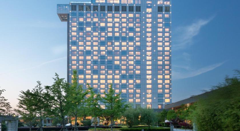 Holiday Inn Shanghai Pudong Kangqiao photo