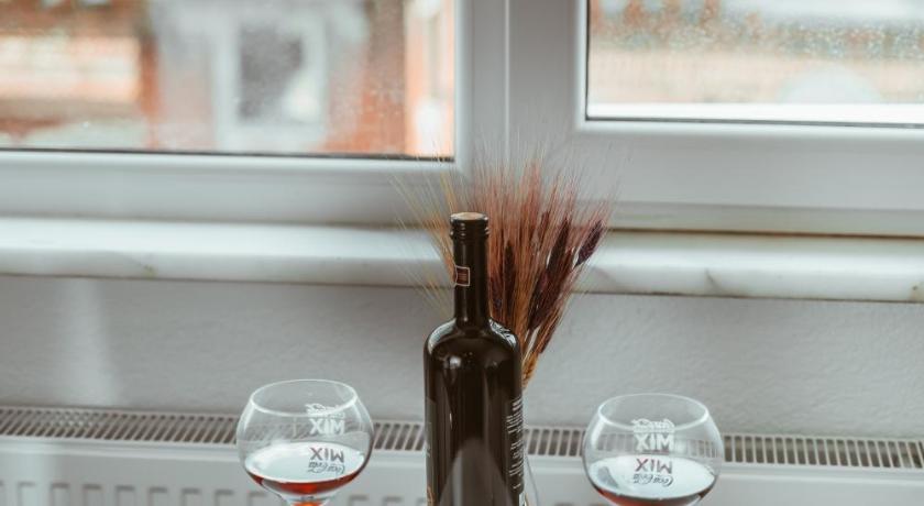 PANDAN KARAKOY SUİT - image 3