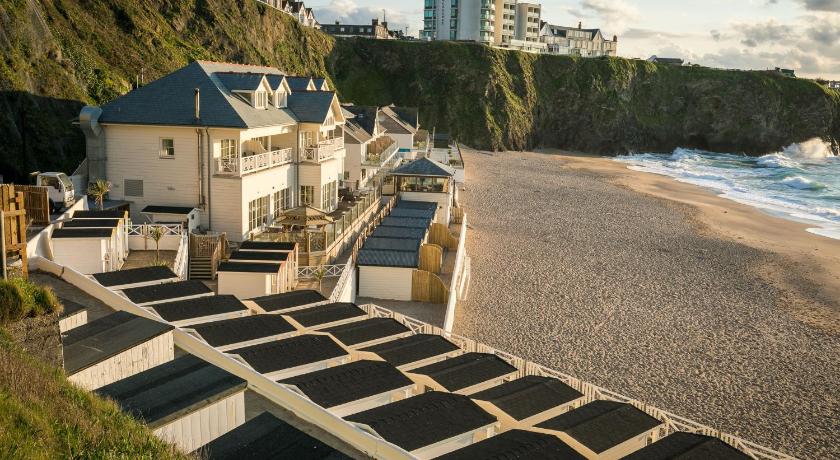Tolcarne Beach Colonial Restaurant and Rooms photo