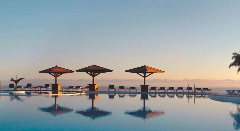 HOTEL MERCURE CREOLIA Non reservable du 2 au 31 Mai 2021
