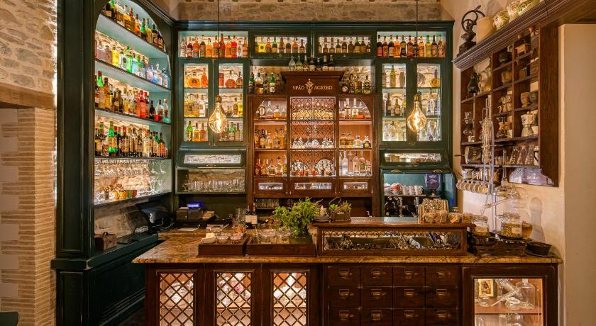 アッシジ Borgo Antichi Orti Assisi 4つ星 ホテル 外観