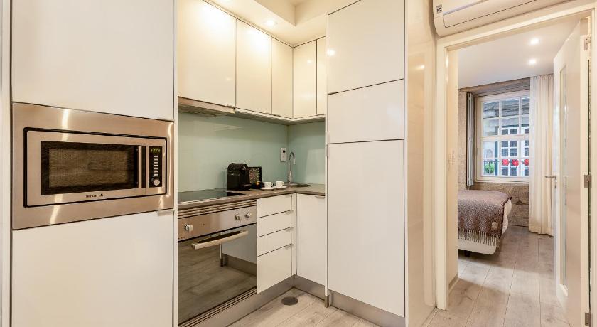 Image of One-Bedroom Apartment - Ground Floor  ( No View ) 5
