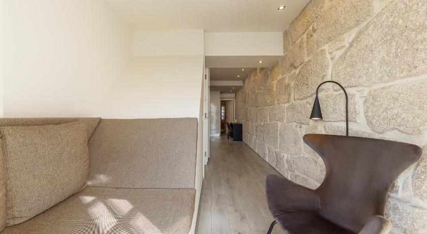 Image of One-Bedroom Apartment with Balcony and River View - First Floor 7